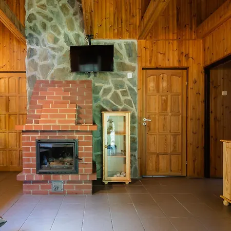 Letniskowe بيت خشبي